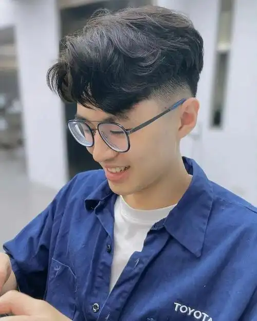 20岁左右的男生建议剪这3款发型又奶又帅气