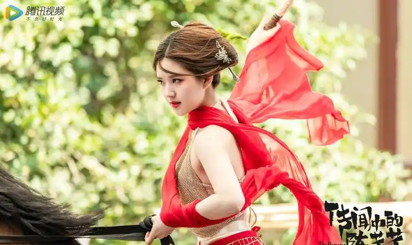 赵露思古装婚纱真漂亮!女孩!女孩!