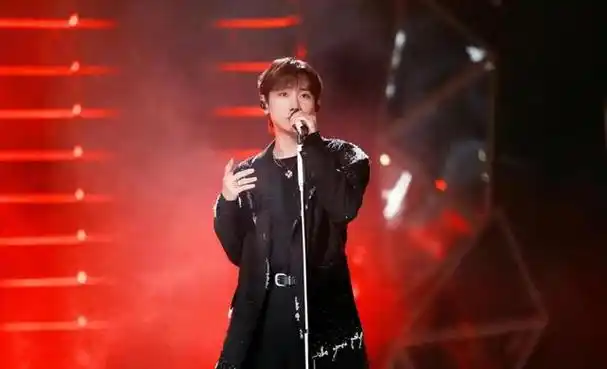 这一天,35岁的汪苏泷证明了,"网络歌手"和"巨星"的差距!