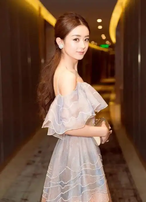 赵丽颖2024年彻底变了