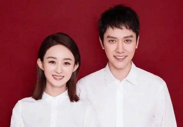 的照片是要看一辈子的,所以大家在拍摄结婚证件照的时候就会非常端庄