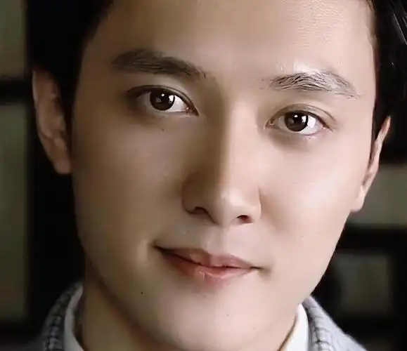 演讲大赛拿一等奖,如今他说话那么云淡风轻,大概和小时候的经历有关