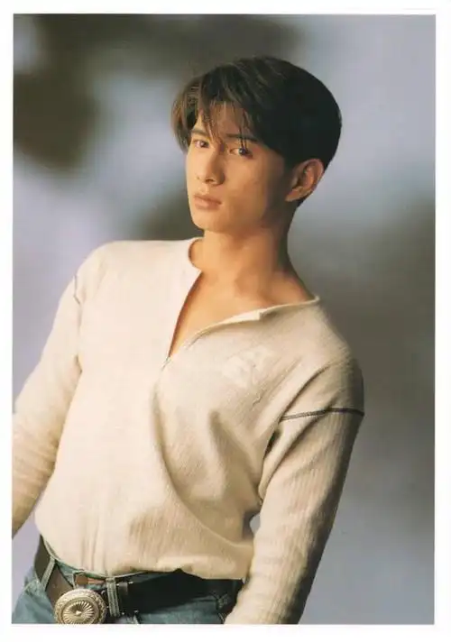 吴奇隆早期画报写真