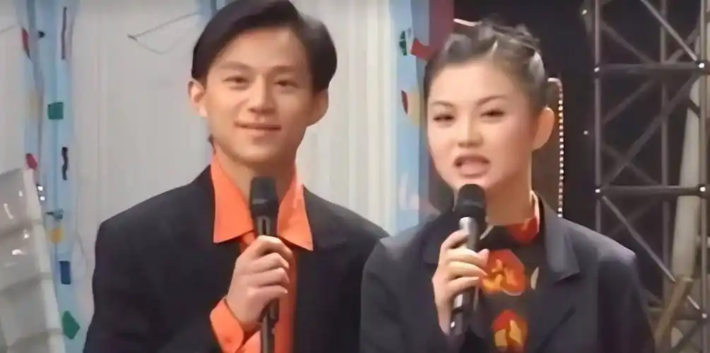 当"芒果台一姐"20年,退出快本后却没资源,谢娜走到早前该怪谁_何炅