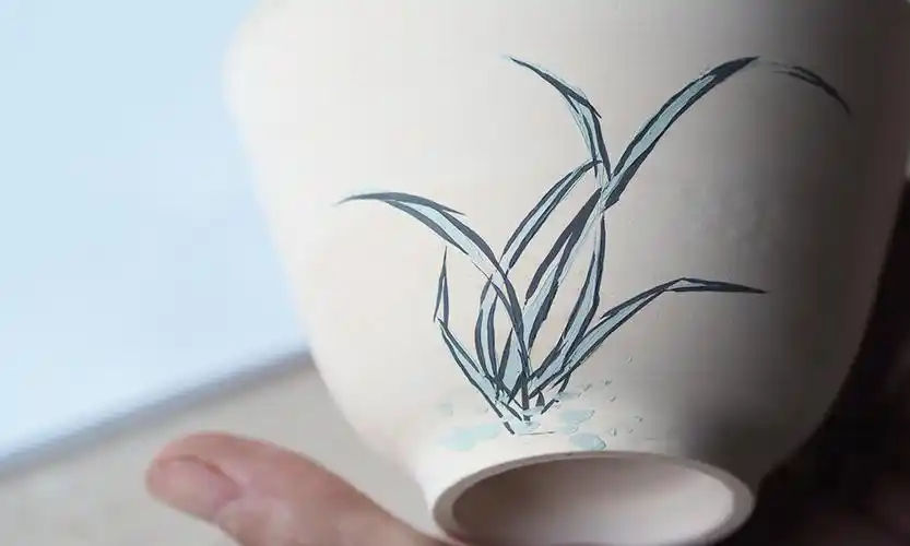釉下彩绘 兰花的基础绘画 | 小泥人陶艺教学