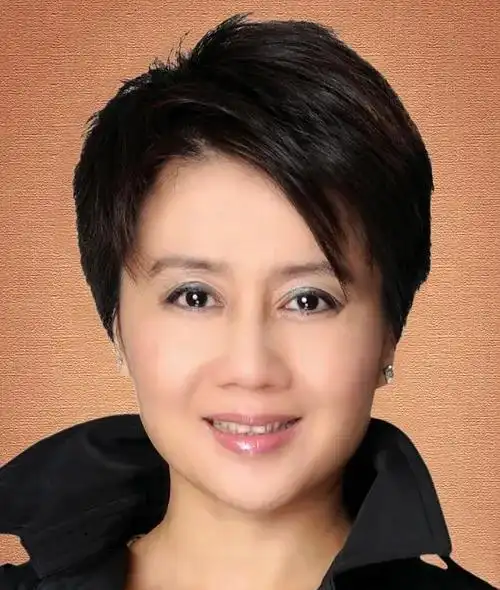 赌王独好利智这一挂长相?四房姨太太们似乎都长的一个相_蓝琼缨