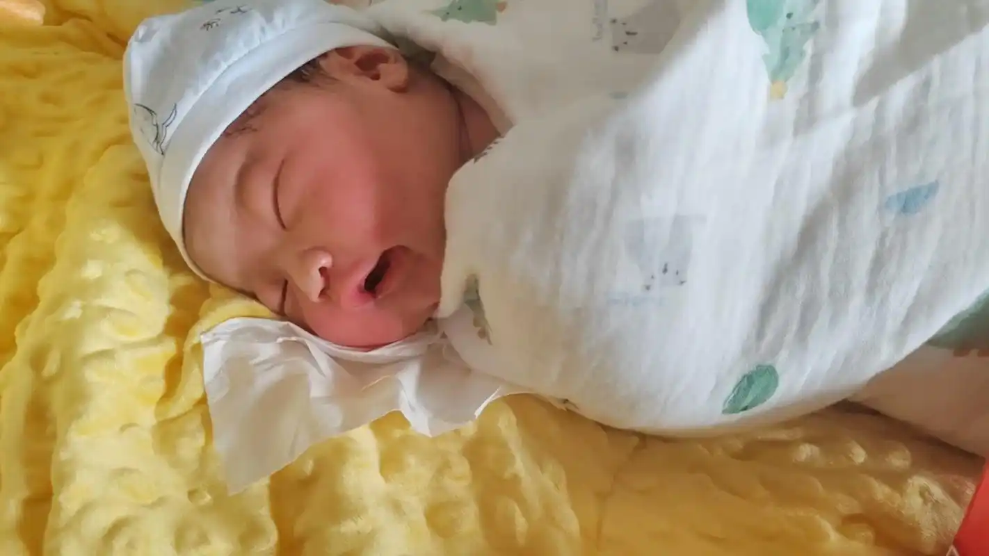 报喜了7815报喜了7815我家刚刚出生的小宝宝 升级当姑姑了