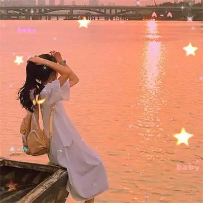 超美夕阳女生高清头像图片坐在栏杆上女生黑白图片大全