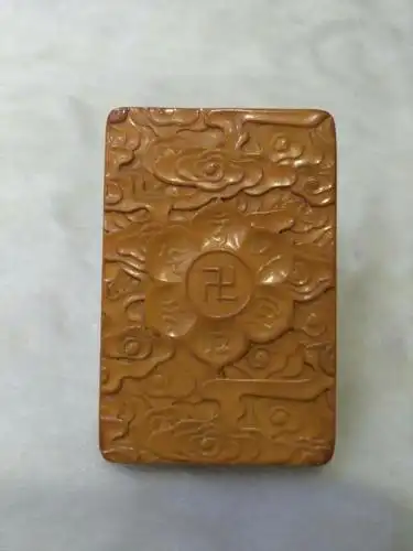 清代象牙牌,亚洲象,包浆均匀,大小60*39*9mm,求估价.