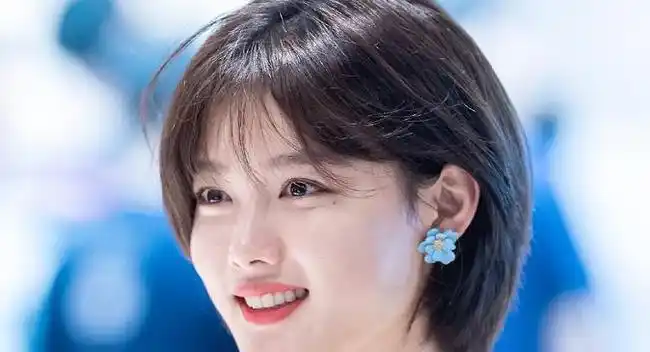 有种"整容"叫金裕贞短发,撞脸少女时代秀英,网友:买家秀?