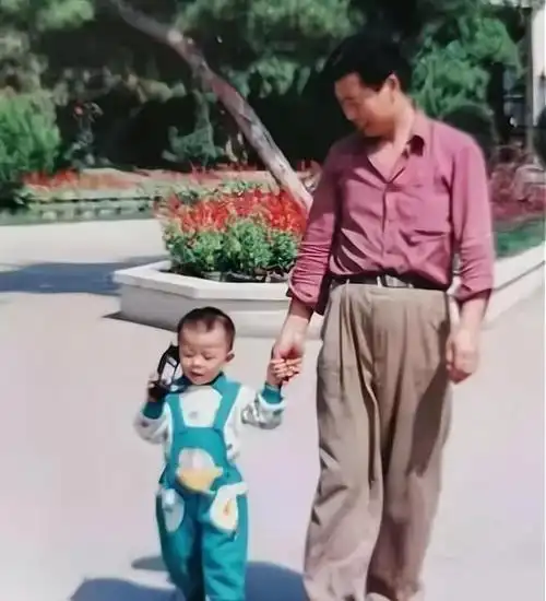 郭威童年时期很艰辛这件事杜新枝亲弟弟很有发言权