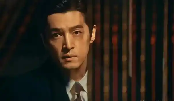 白玉兰男主投票排名:陈晓排倒数,胡歌仅排第4,第一名凭啥?