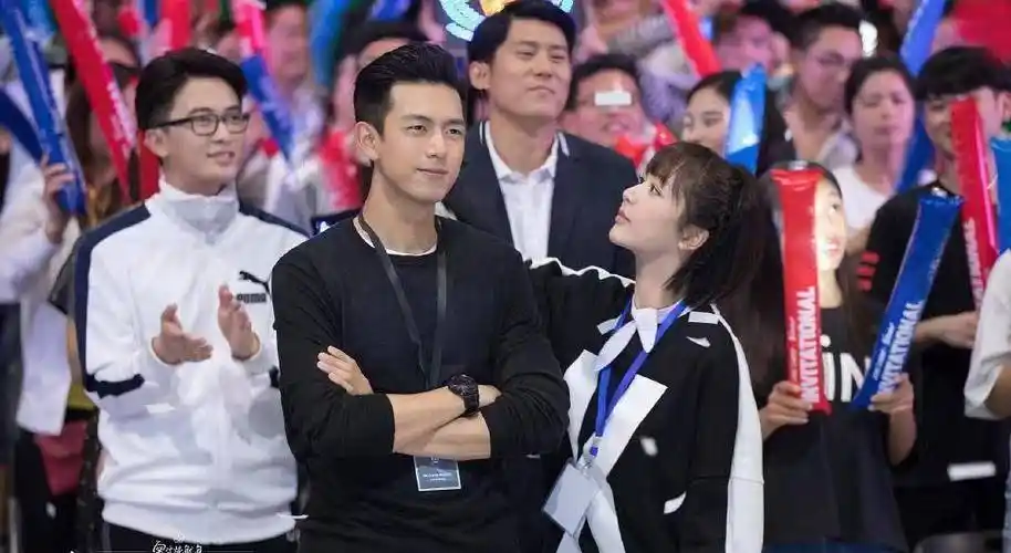 杨紫合作过的五大男神,谁的身高最高,邓伦,李现还是肖战?