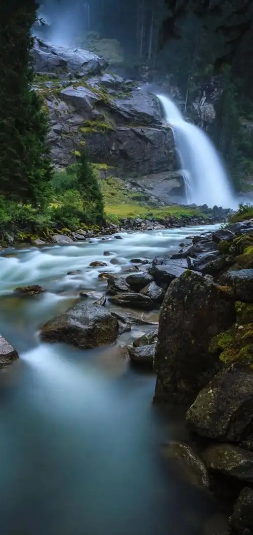 大自然最美的景色也只不过如此-美丽的瀑布
