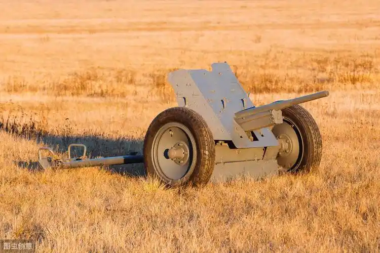 径的75毫米到底有多厉害据说是当时东线战场的王者_反坦克_火炮_装备