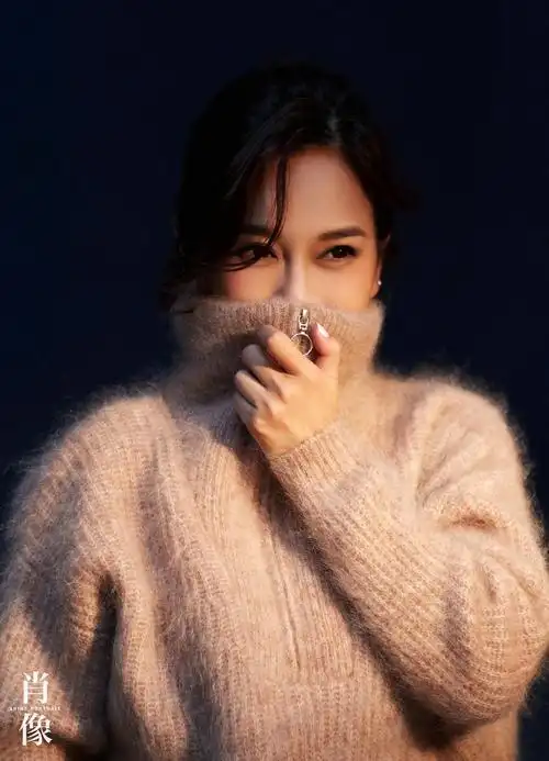 陈松伶最新写真温柔优雅 心无尘埃如实如常