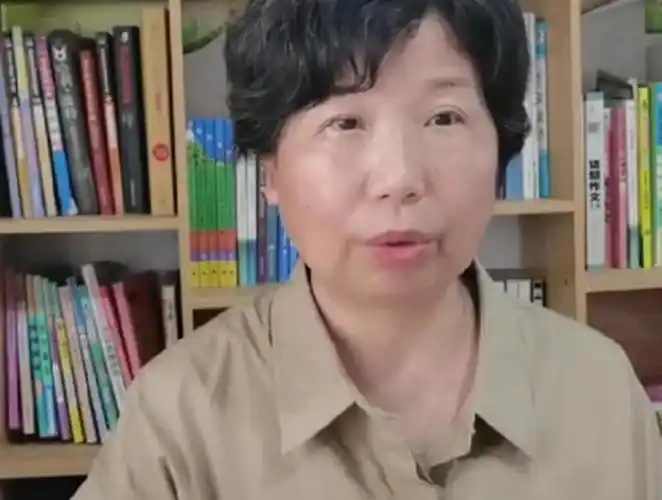 铂金发长文怒斥许敏粉丝潘克律师并未急于求成账要一个个的打