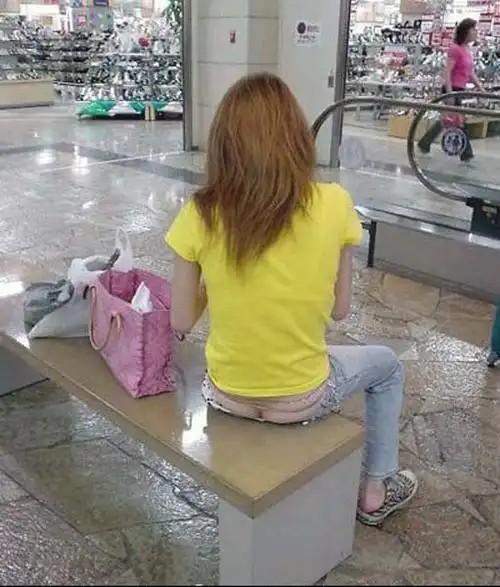 性感紧身低腰裤美眉全搜集