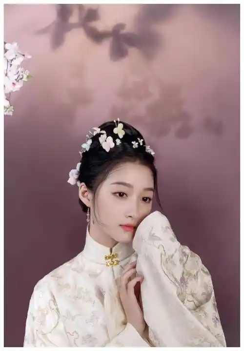 春晚女神群集!杨幂,迪丽热巴,唐嫣等炫酷大秀,势不可挡