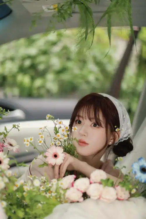 赵露思白色头巾照##赵露思田园公主风