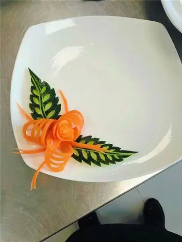 大厨无私分享33款雕刻作品及盘头装饰,值得鉴赏!