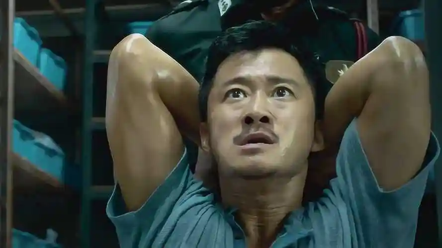 杀破狼2吴京武功底子真绝了单手撂倒对方看得太过瘾