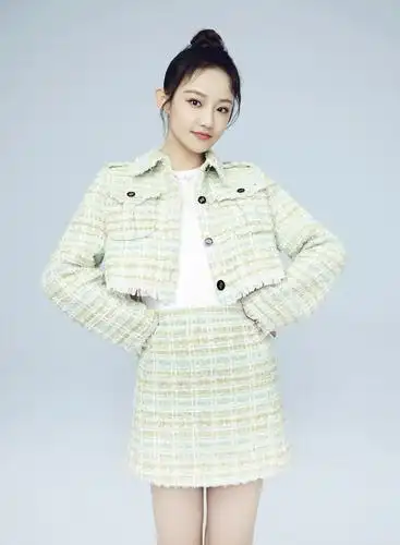 欢娱影视演员吴佳怡six最新写真曝光