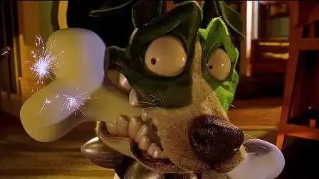 变相怪杰:戴上面具的狗狗,还不打不过刚生下来的宝宝,这只狗狗好悲催