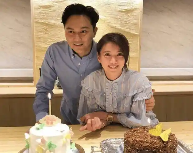 的抱枕恐怖,嘴上嫌弃但还是在用,爱情的最好模样_礼物_初恋_敖犬