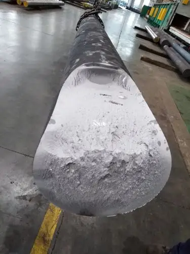 第一件产品断口形貌.