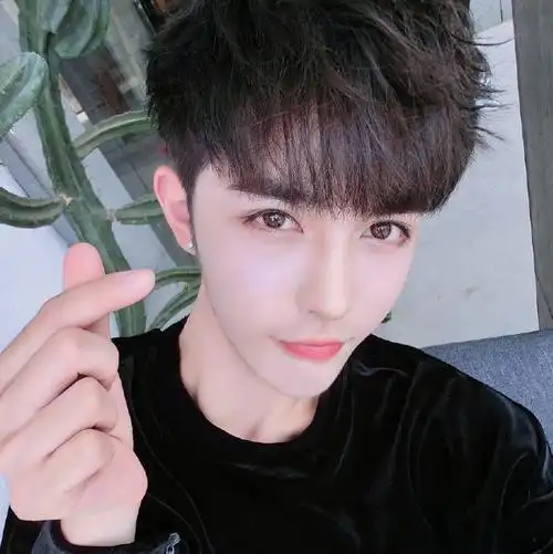 威猛的小老虎吼吼吼