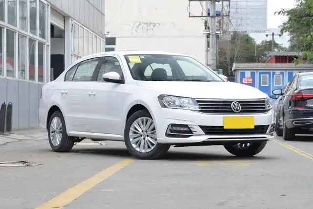 这朗逸有点意思!自动挡顶配不足10万,家用买它合适吗?