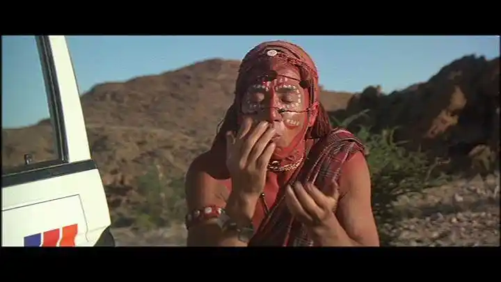 我是谁(1998)[动作喜剧][成龙 dvd9原盘][115礼包]