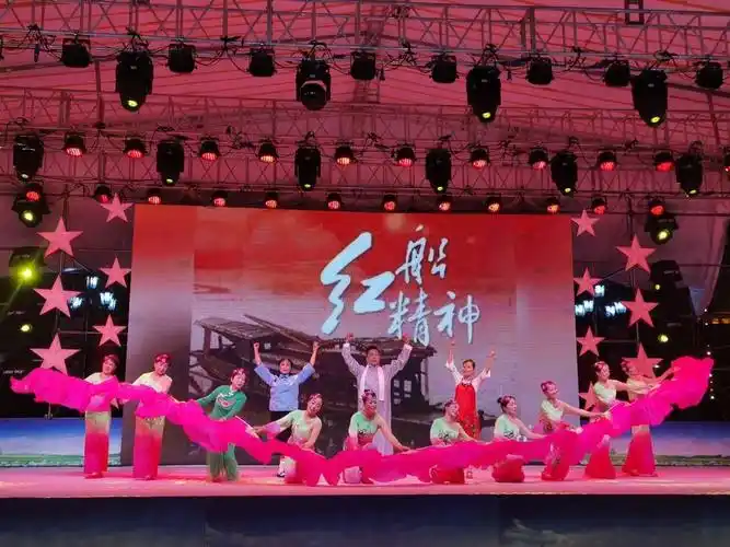 七一路街道办举办专场消夏纳凉文艺演出活动 写美篇  活动在舞蹈