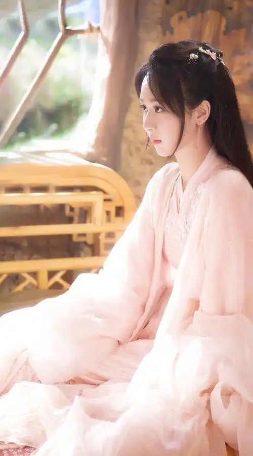 《香蜜沉沉烬如霜》锦觅