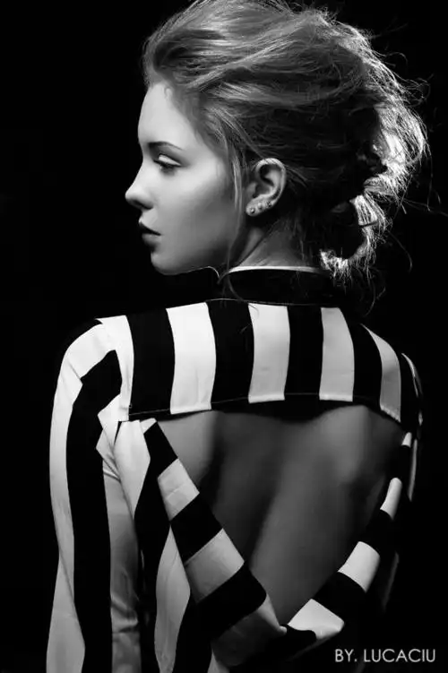 beauty-漂亮的jeannine barger美女壁纸---酷图编号1105248