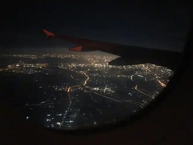 夜景飞机窗外