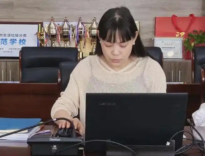 课题汇报展成果 奋楫笃行再扬帆——无锡市新吴区春星小学