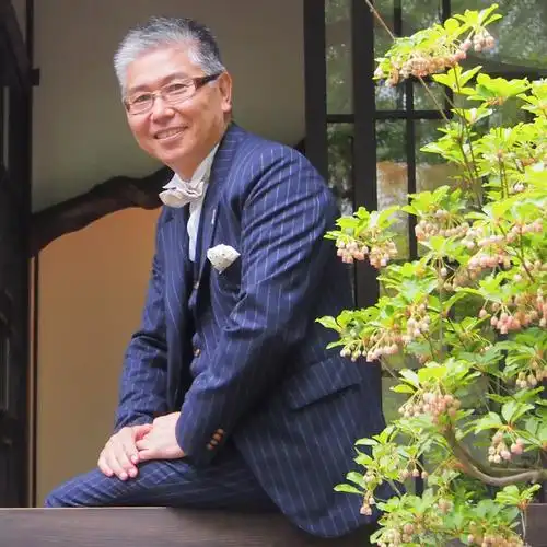 石原和幸kazuyuki ishihara石原先生是一位日本园艺师.