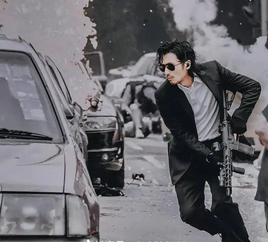 成熟真的是成年人的一粒止痛药#怒火重案谢霆锋 #帅就完事了 - 抖音