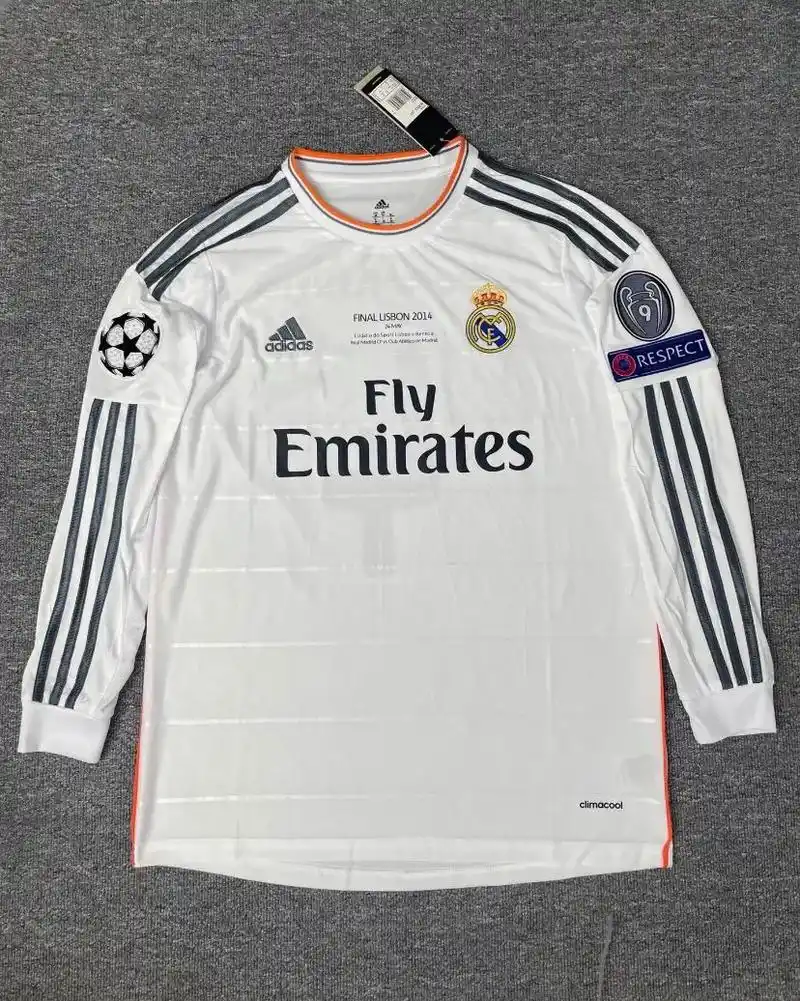 被问疯了这件入手只需100 的皇马球衣.捡漏经典13-14赛 - 抖音