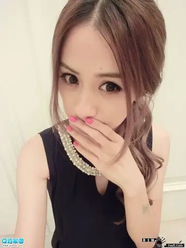 无敌的女生自拍_旧爱的时光里没有永远-非主流美女-q迅家园