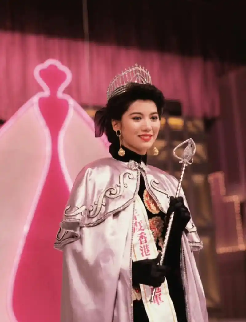 上世纪的香港小姐高清旧照,网友:没动过的脸就是耐看!