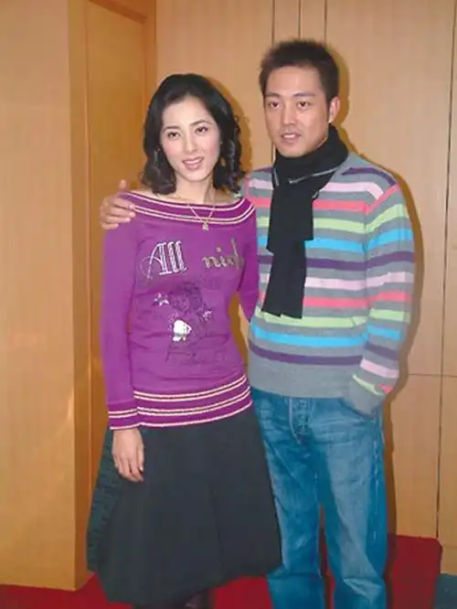 演员曾黎老公吴军个人简历