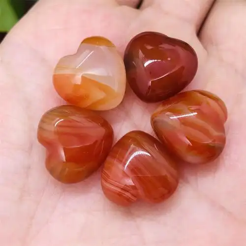 玛瑙雕刻挂件图