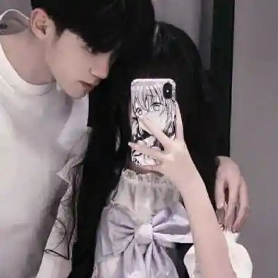 优质真人情头一对两张头像