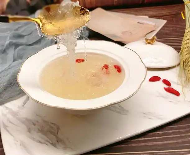 燕窝怎么炖最简单的鲜炖燕窝