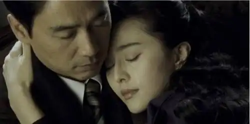 吓到袁立骂哭范冰冰一剧爆火后他否认曾是咸鱼也用不着翻身