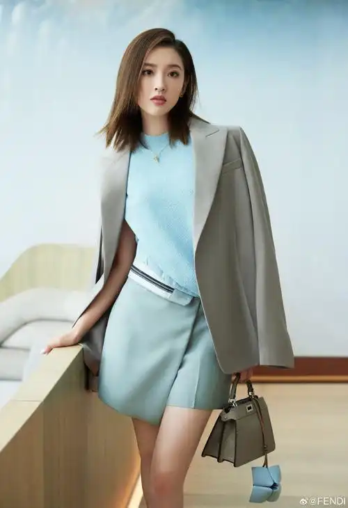 fendi品牌形象大使唐艺昕##fendiss24