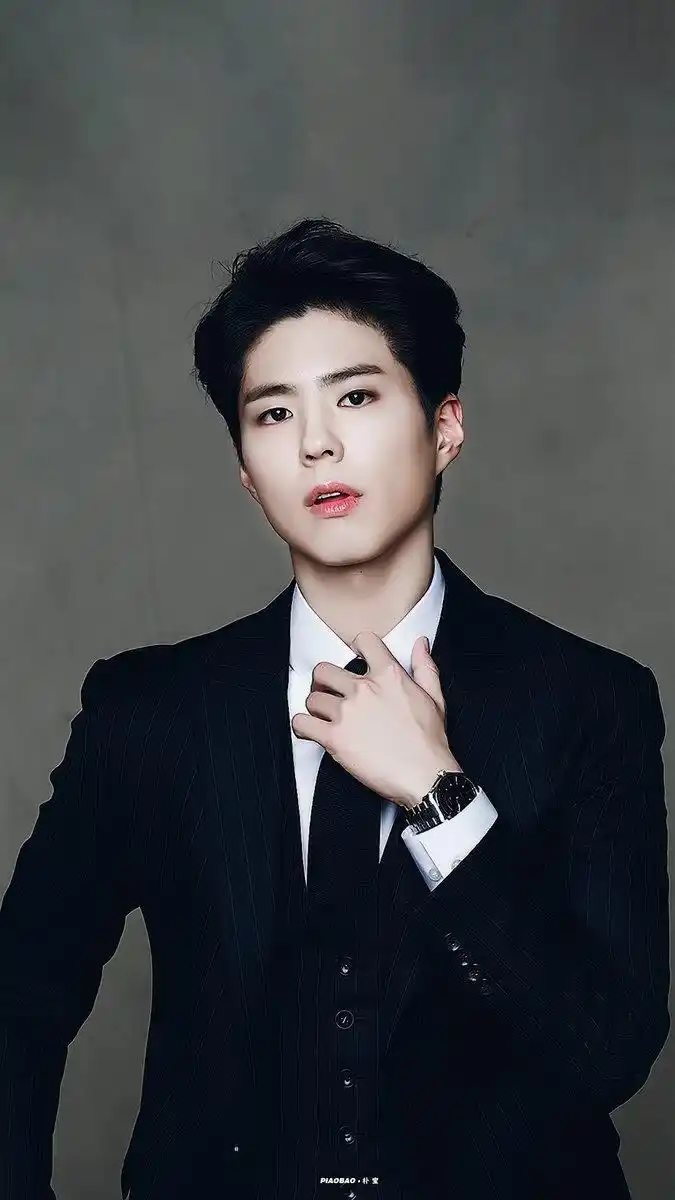 饭修壁纸分享 西装宝剑就是正解